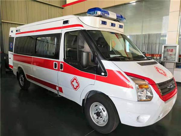 通辽福特V362救护车